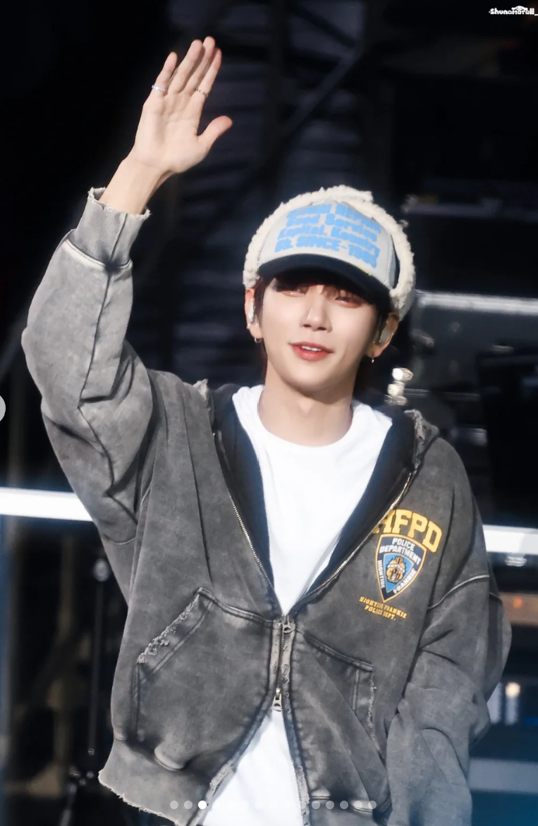 [Seventeen Joshua Worn] HIGH TIDE FRANKIE HFPD Hood Zip Up