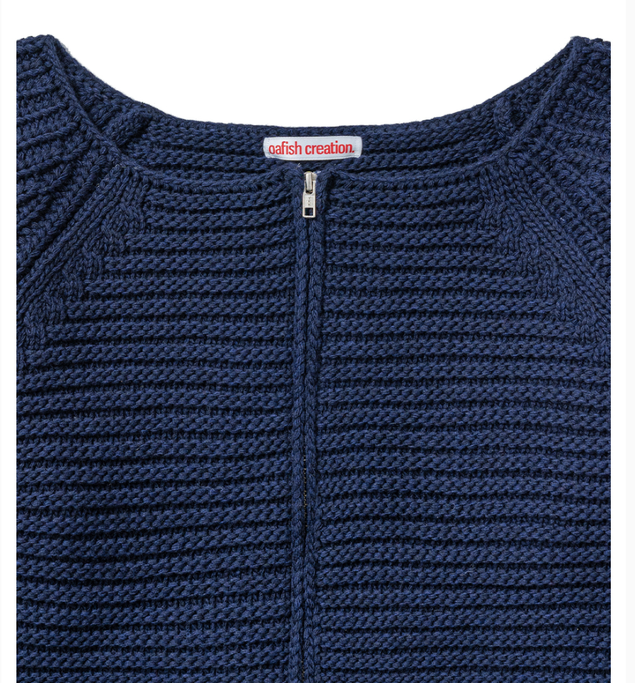 [Hearts2Hearts Jiwoo Worn] Oafish Off Shoulder Knit Zip-Up