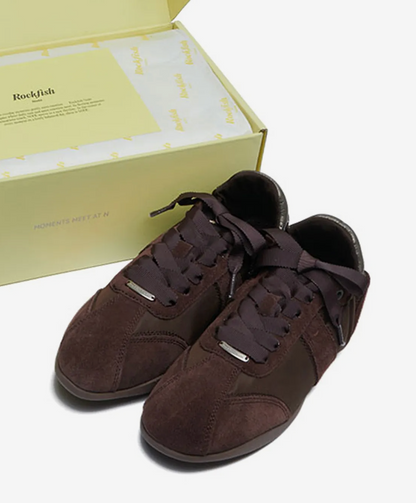 ILLIT x ROCKFISH WEATHERWEAR - SCRUNCH FLAT SNEAKERS