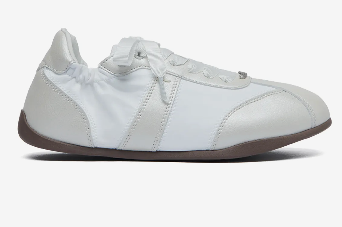 ILLIT x ROCKFISH WEATHERWEAR - SCRUNCH FLAT SNEAKERS