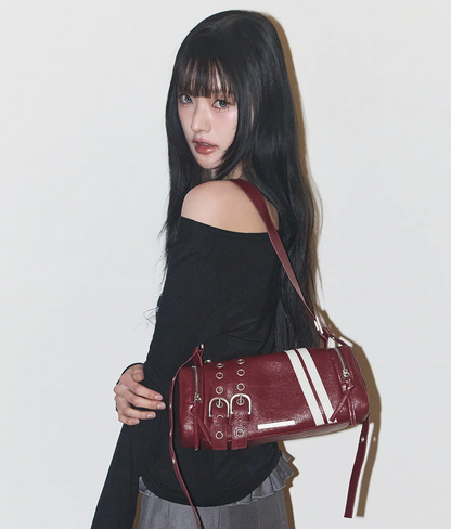 [Single Inferno's S5] Kim Go-eun's Pick] ILLIGO Line Buckle Cylinder Bag Black