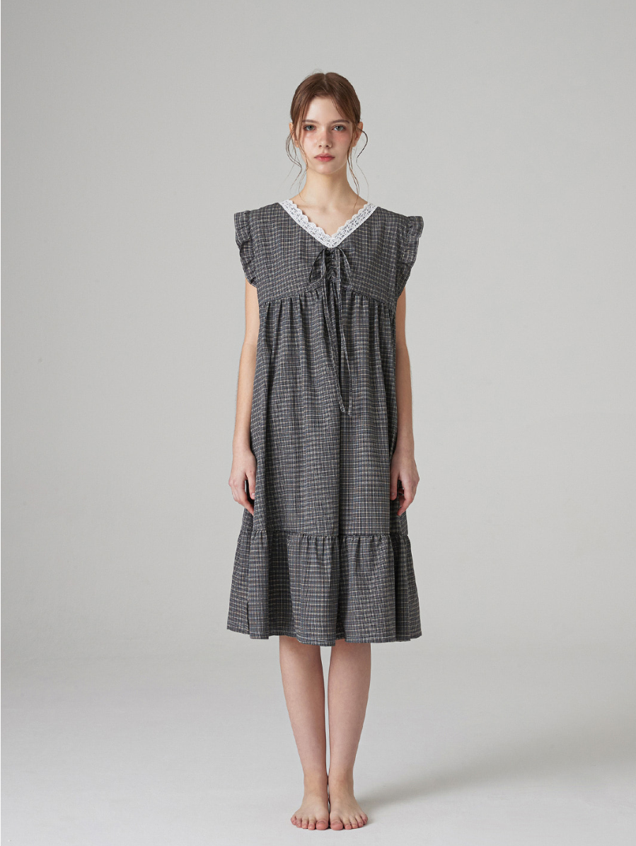 Nmixx Haewon X Dossy 26SS Silk-fit Dust Sleeveless Pajama Dress (Charcoal)
