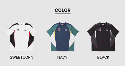 [UMBRO X NCT WISH] HBL Football Heritage Wappen Short Sleeve Piste