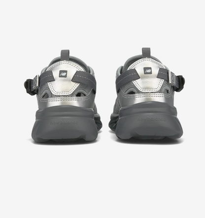 NEW BALANCE KAVE Sneakers