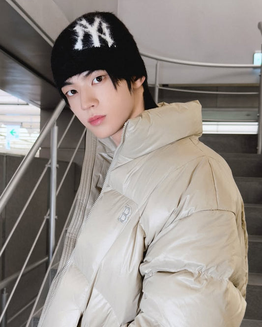 [TWS Dohoon Worn] MLB Hairy No-Rip Beanie New York Yankees