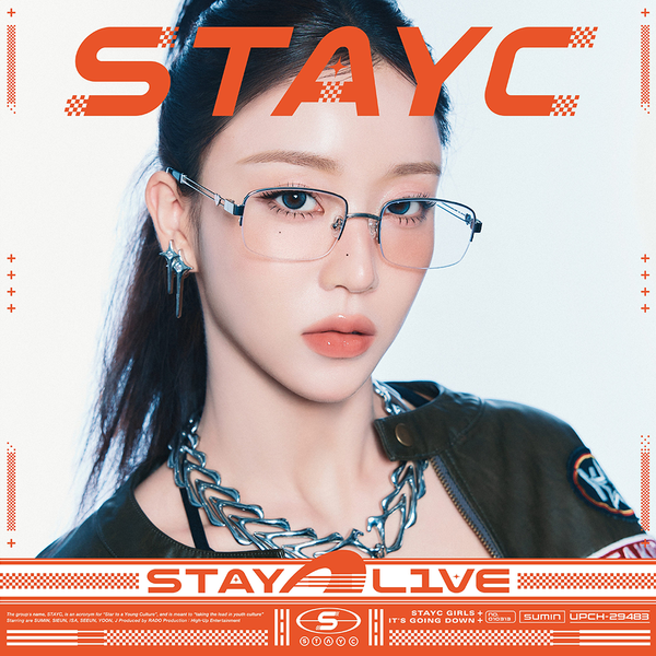 STAYC - JAPAN 1st Album [STAY ALIVE]