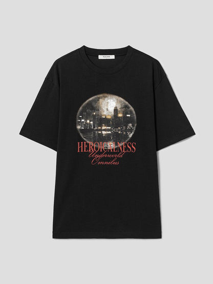 8SECONDS Night Graphic T-Shirt – Worn by ENHYPEN Sunoo
