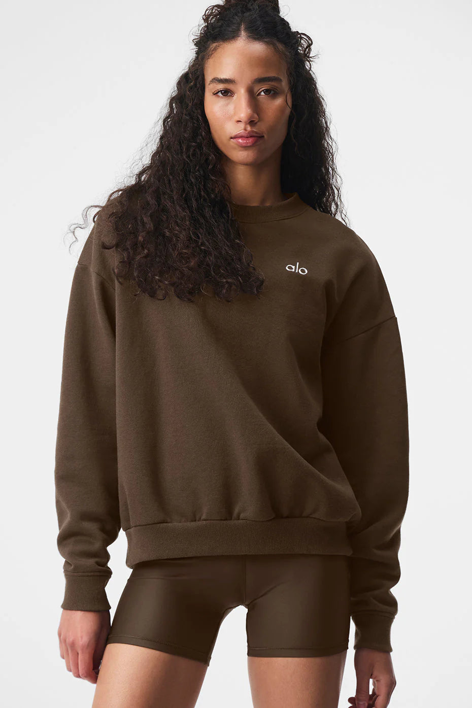 [BTS Jin Worn] Alo Yoga Accolade Crew Neck Pullover-Espresso