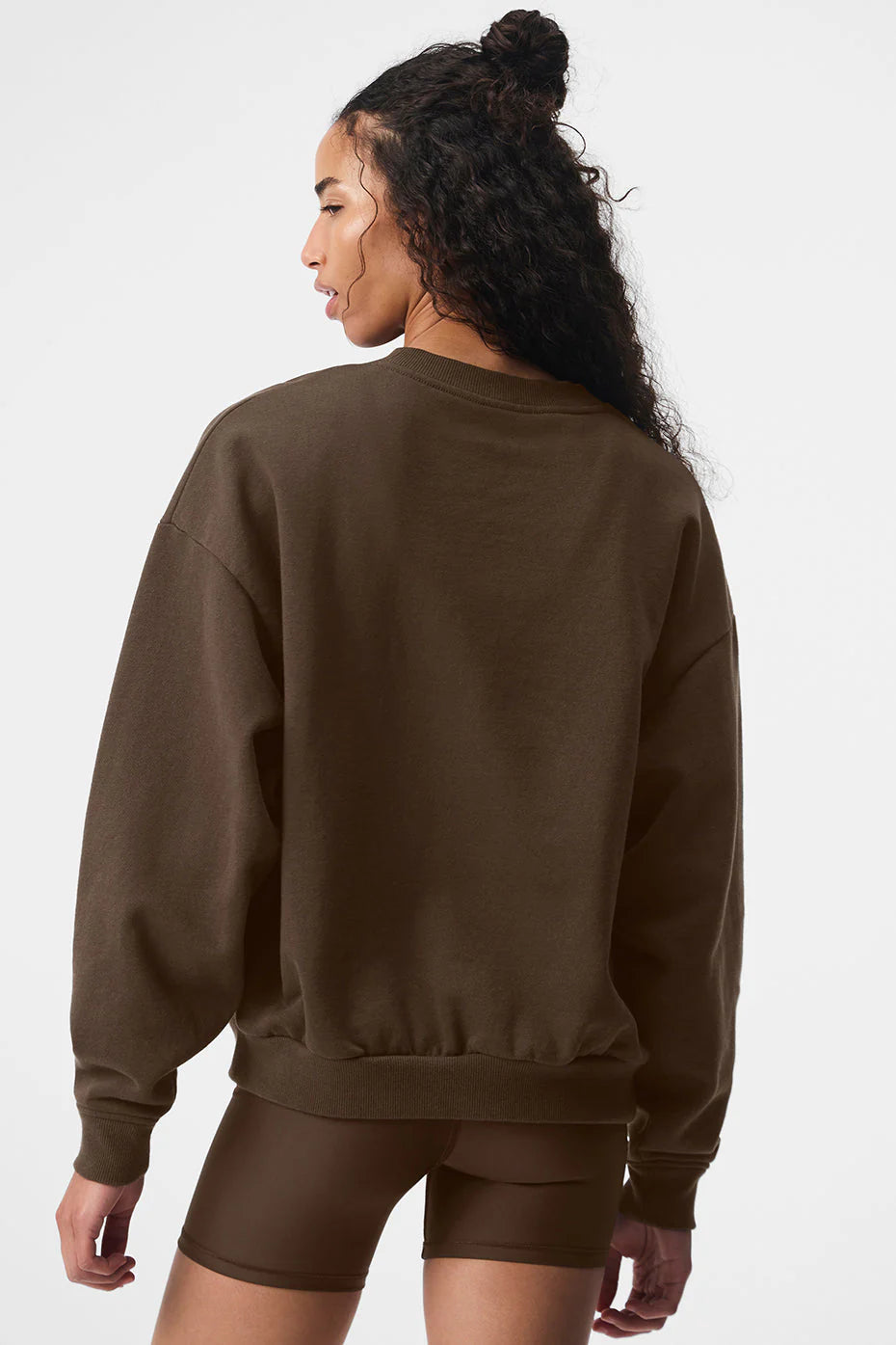 [BTS Jin Worn] Alo Yoga Accolade Crew Neck Pullover-Espresso
