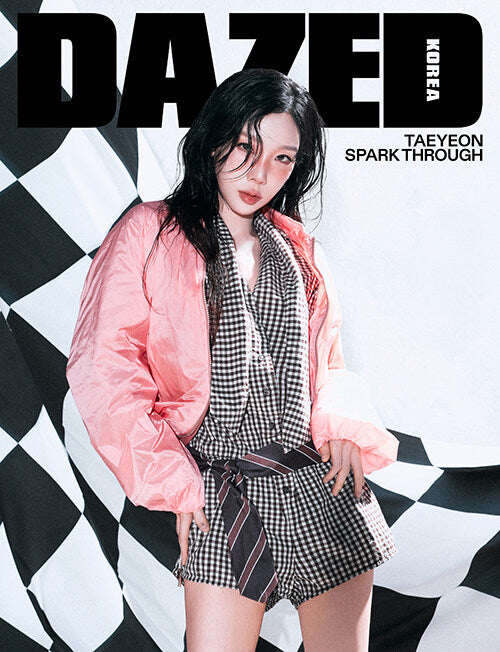 TAEYEON - Dazed & Confused Korea Summer Edition Magazine April 2026 (RANDOM)