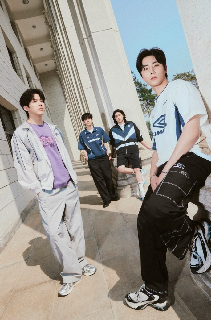 [DAY6] HBL BLOKE Short Sleeve Stand Neck Anorak