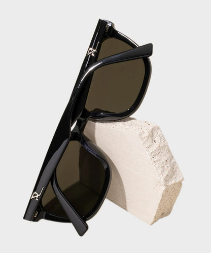 [Day6 Young K Pick] Reclow Land Acetate Rlogo Sunglass