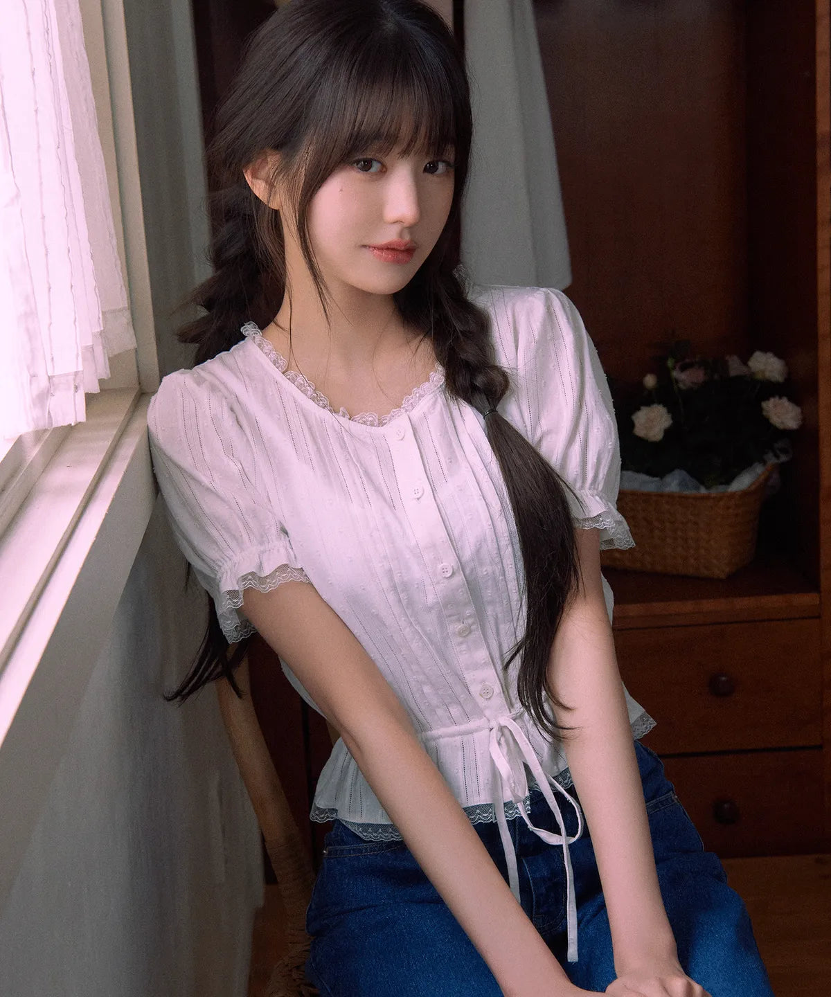 [IVE Jang Wonyoung's Pick] RolaRola - FRILL SHIRRING BLOUSE
