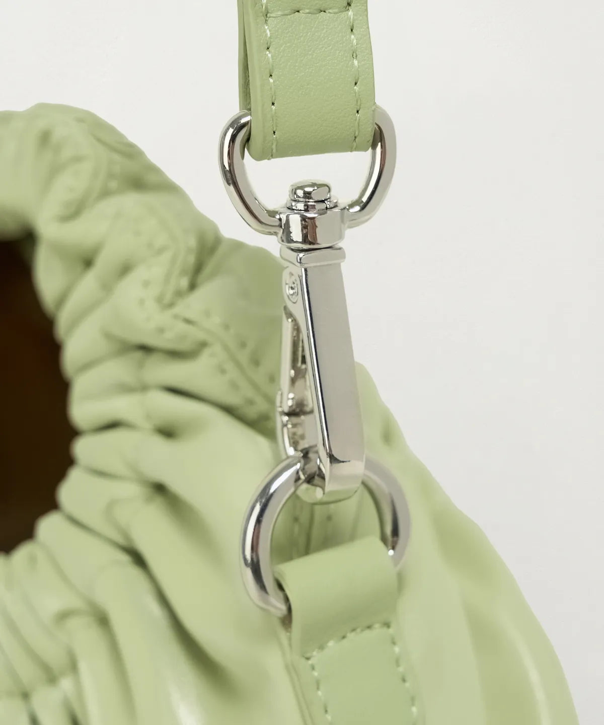 [Park Gyu-young Pick] Satur Scrunchie Mini Tote and Cross Bag