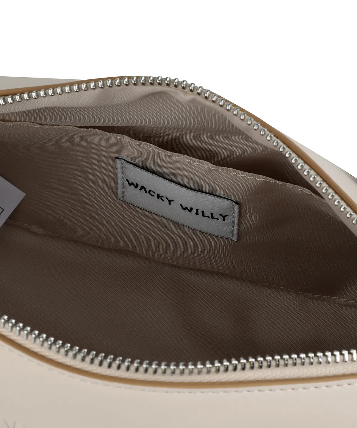 [Aespa Giselle Worn] 26SS Lily Volume Handle Cylindrical Bag