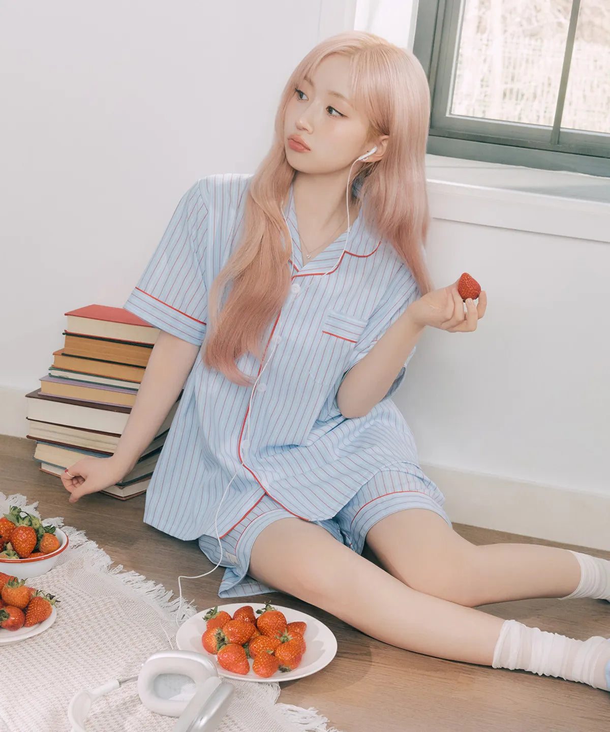 Nmixx Haewon X Dossy 26SS Silk-fit Chloé Short-Sleeve Couple Pajama set