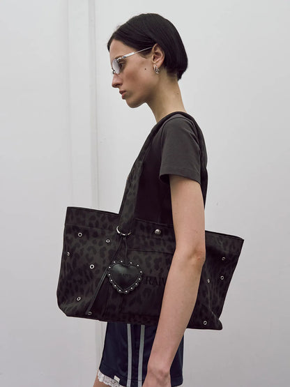 RAIVE Leo Shoulder Bag