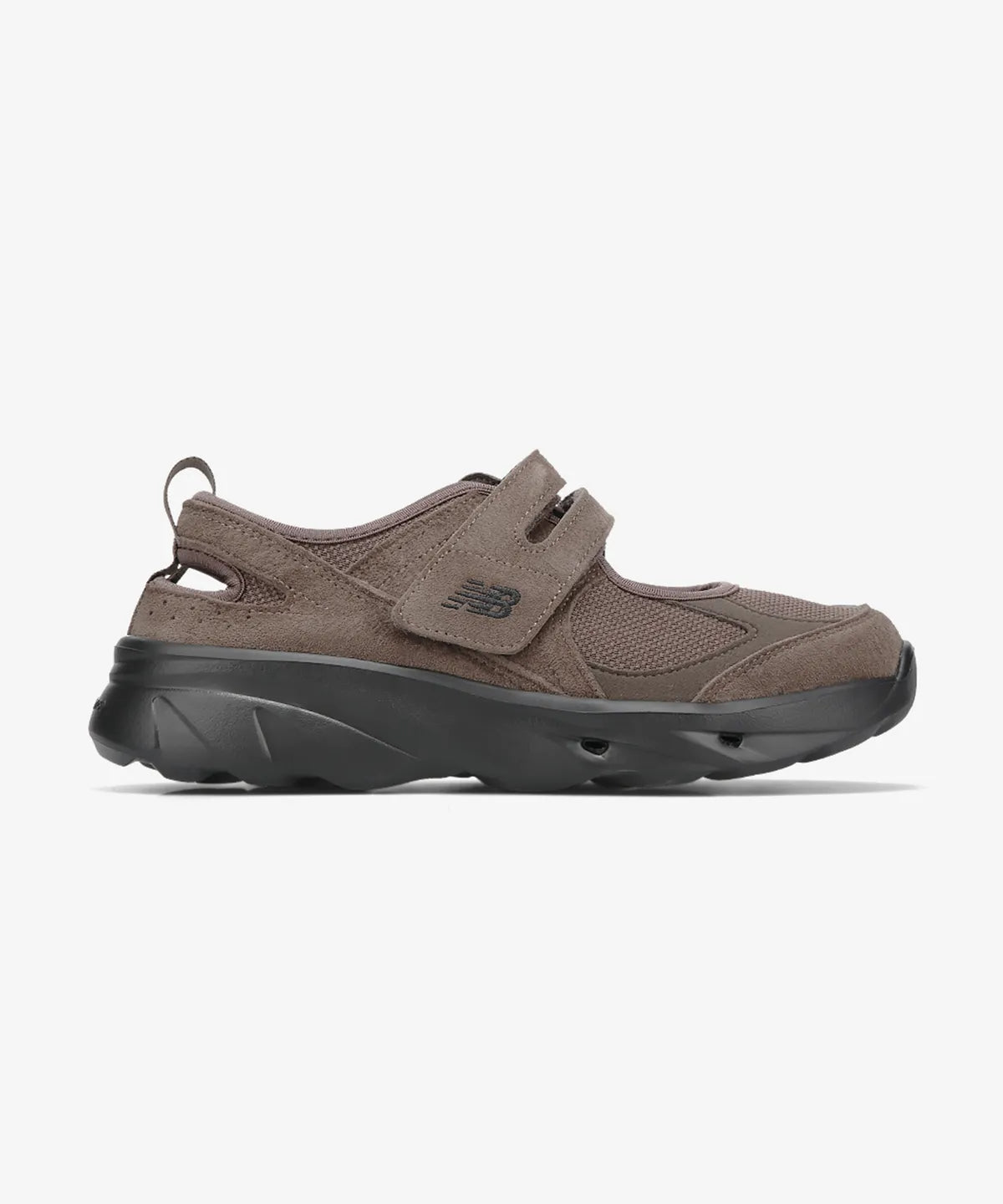 26FW New Balance Mary Jane Breeze