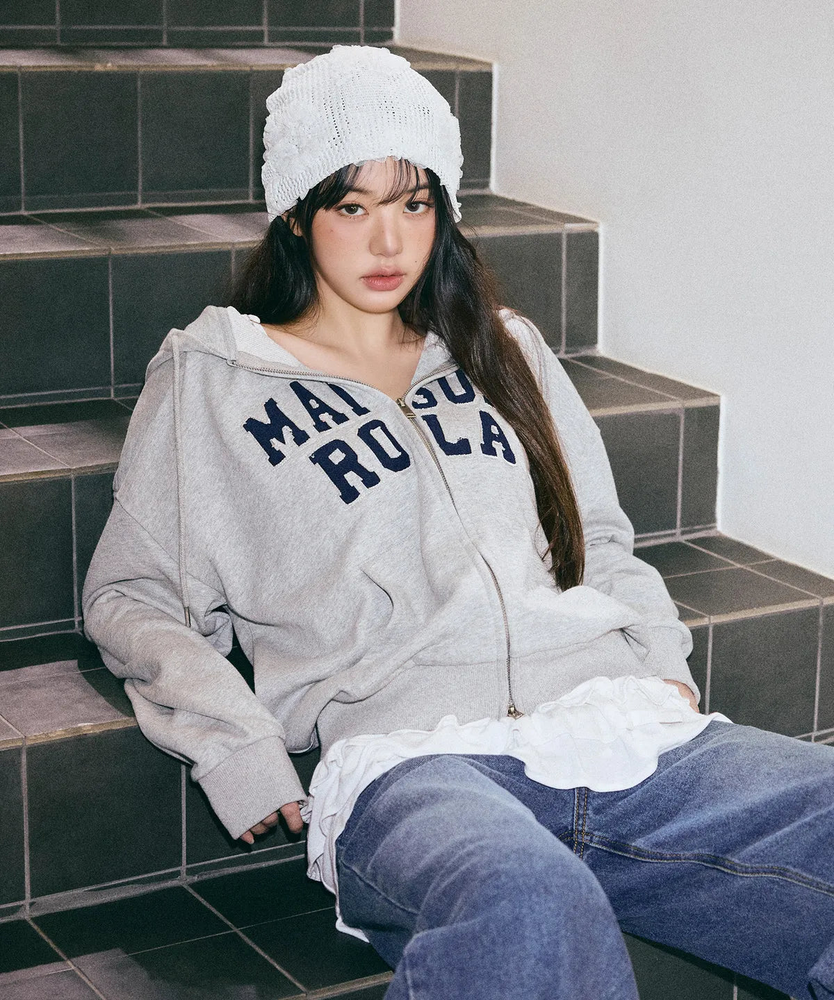 [Ive Wonyoung Worn] RolaRola Maison De Rola Embroidery Hood Zip-Up