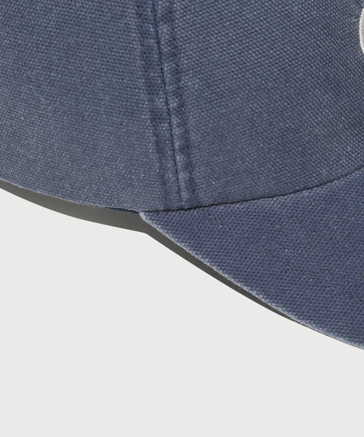 [TXT Soobin Worn] Covernat Symbol Logo Oxford Washed Ball Cap Navy