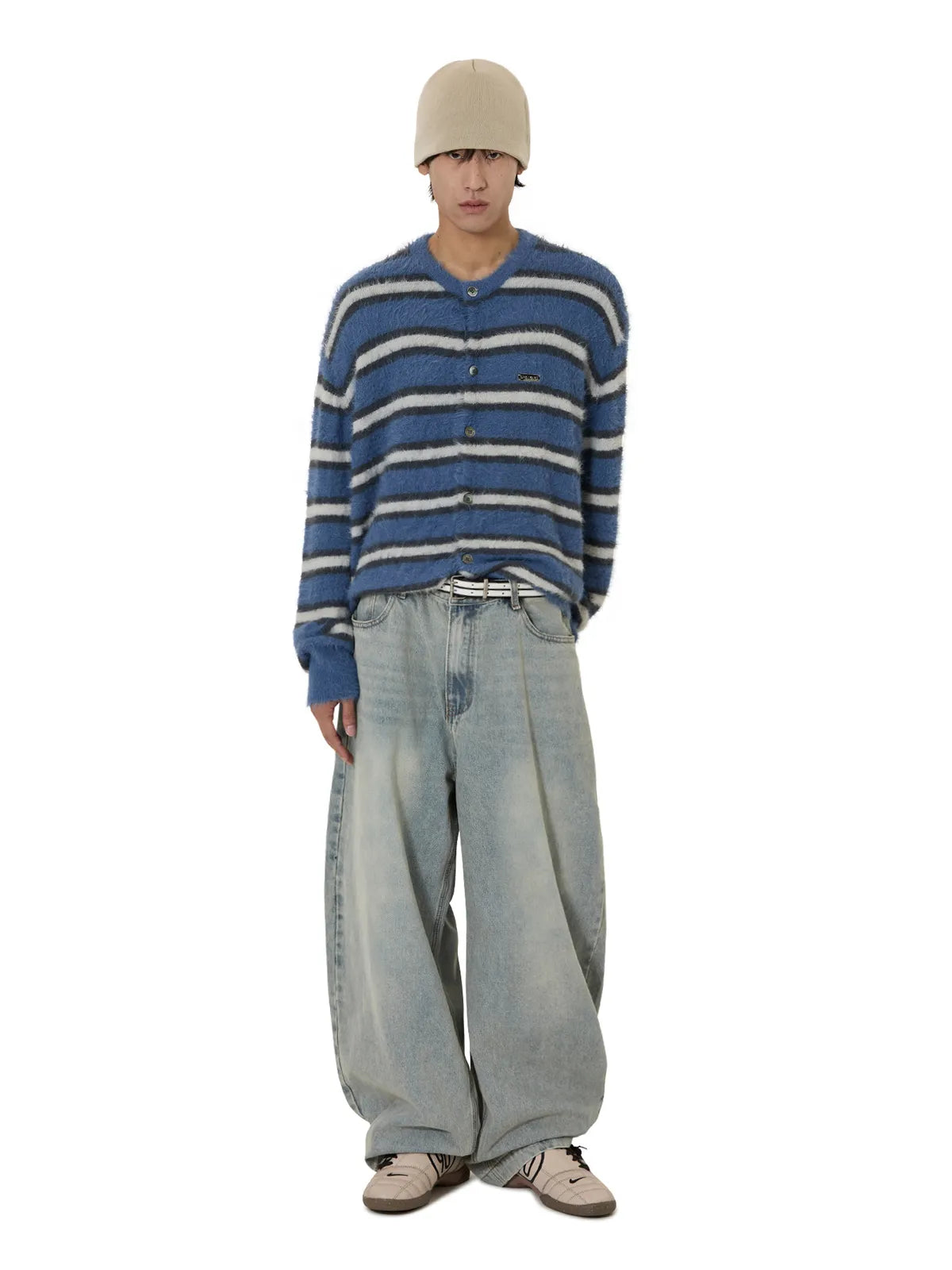 [Seventeen Seungkwan Worn] OY Hairy Stripe Knit Cardigan