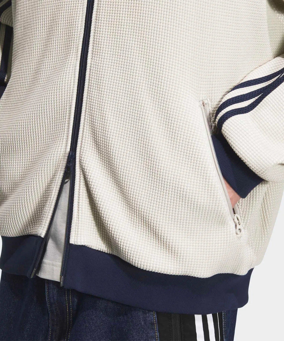 [LNGSHOT Pick] Adidas Oversized Waffle Knit Track Top - Alumina