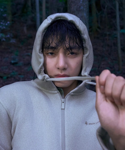 [Bts V Pick] Snow Peak Knit Hooded Zip-up