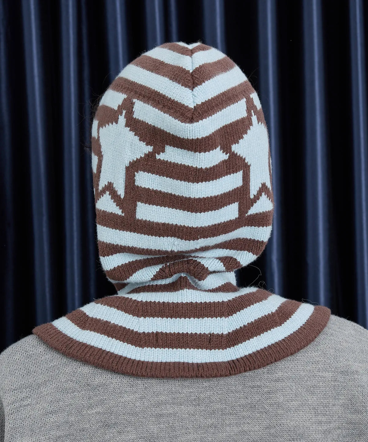 [TXT Hueningkai Worn] Waikei Stripe Star Balaclava