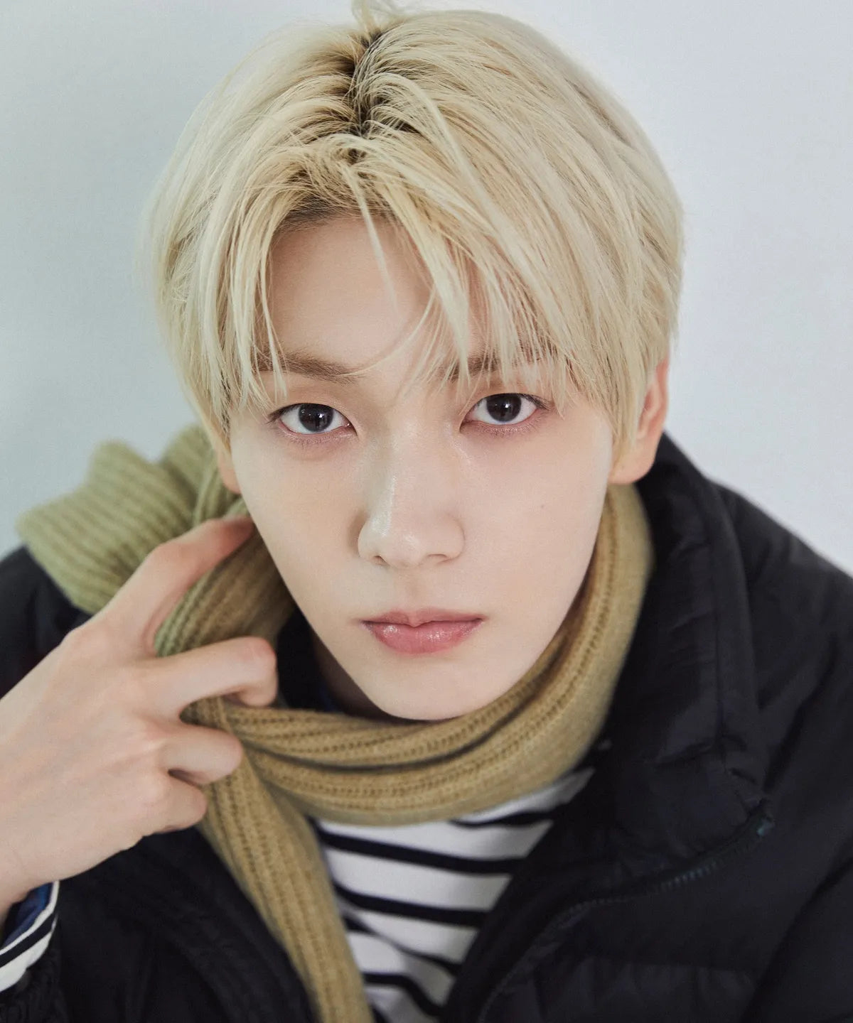 [TXT Soobin Worn] Covernat C Logo Lambswool Muffler