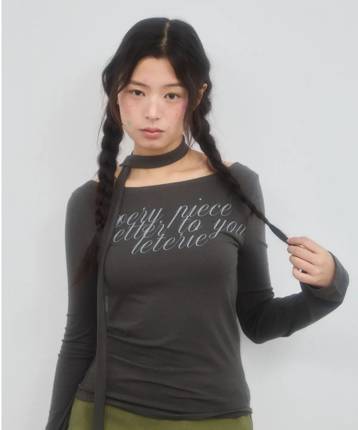 Leterie Off-Shoulder Tie Long Sleeve