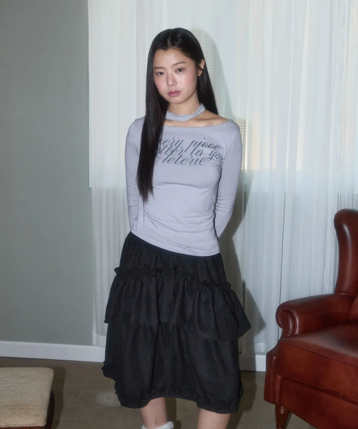Leterie Off-Shoulder Tie Long Sleeve