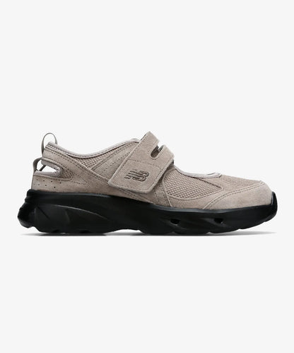 [ Classic & Sporty Breeze] 26SS New Balance Mary Jane Breeze Sneakers