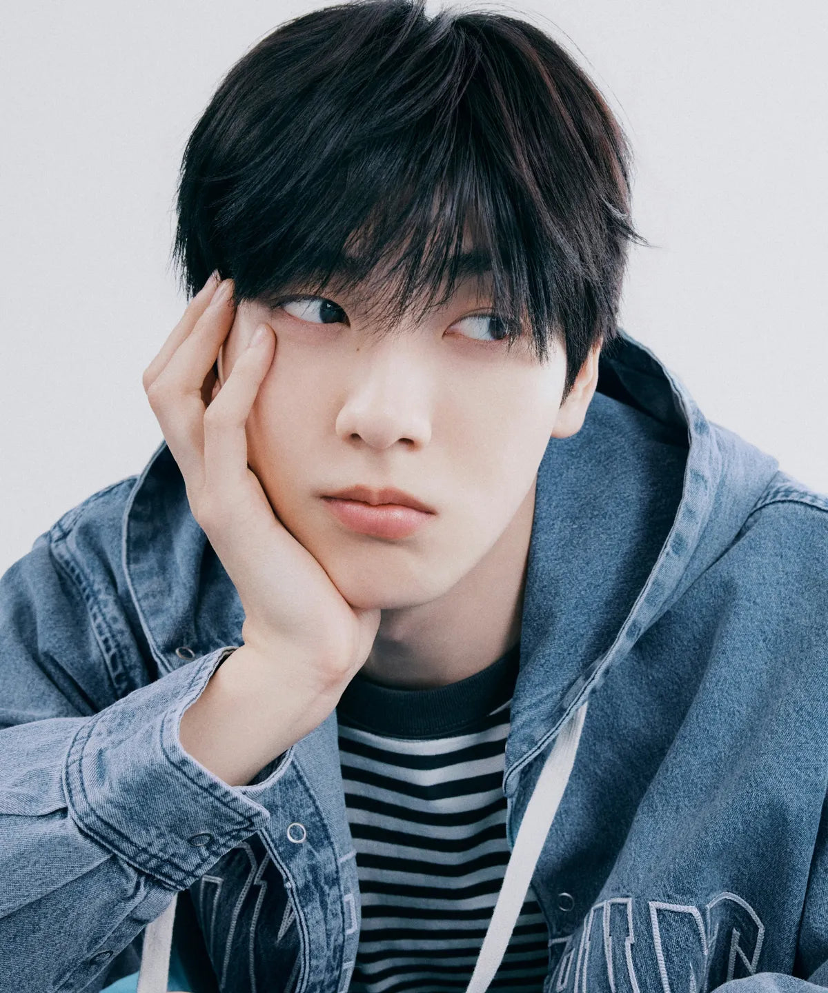 [TXT Soobin Worn] 26SS Covernat Arch Logo Hooded Denim Shirt Blue