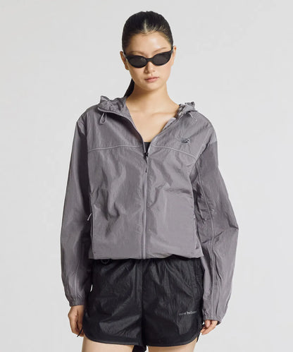 [IU Pick] New Balance Uni Nano Light Hooded Windbreaker (Semi Over Fit)