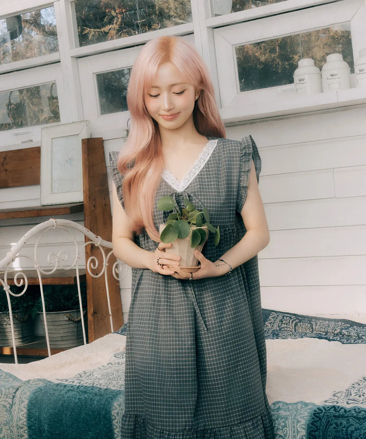 Nmixx Haewon X Dossy 26SS Silk-fit Dust Sleeveless Pajama Dress (Charcoal)