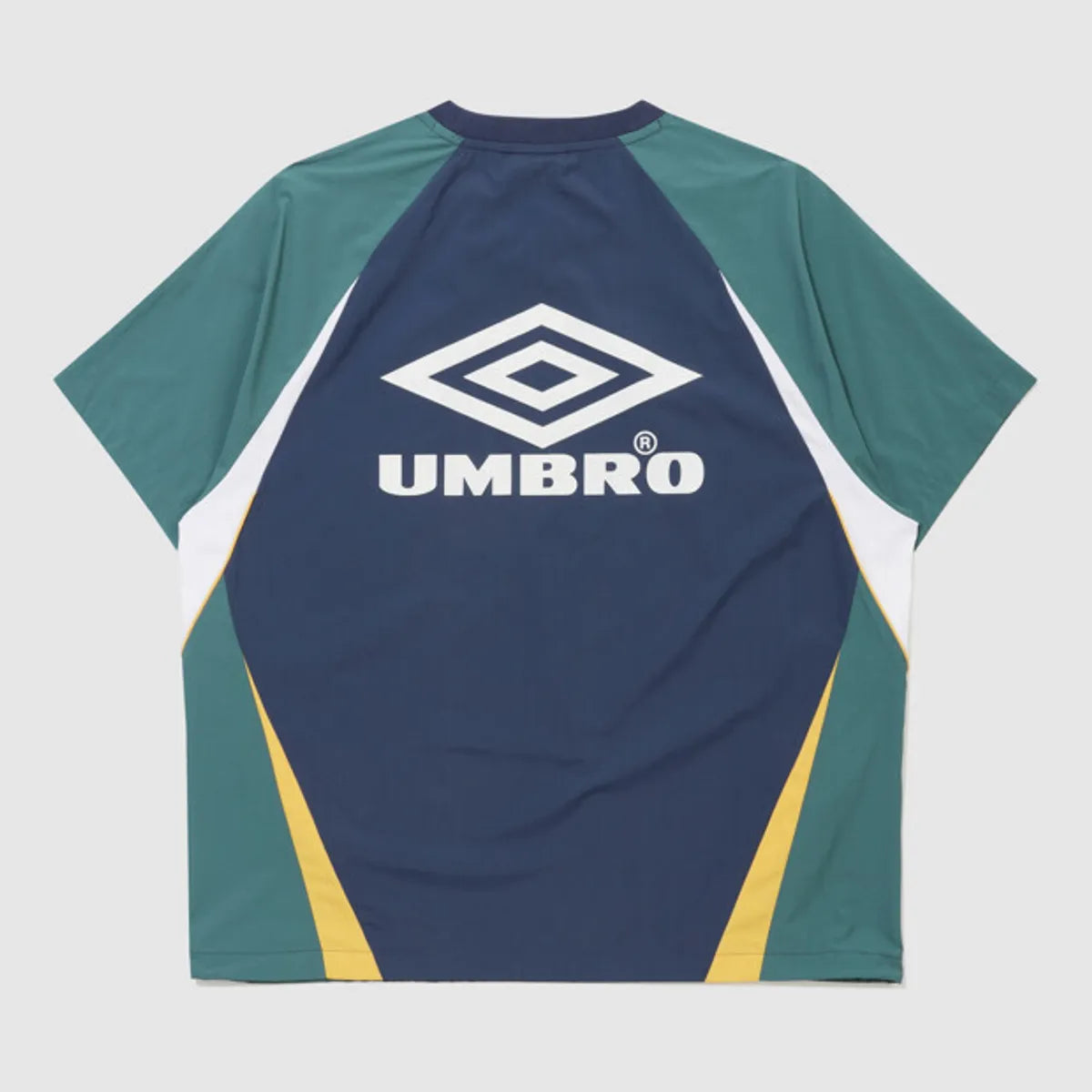 [UMBRO X NCT WISH] HBL Football Heritage Wappen Short Sleeve Piste