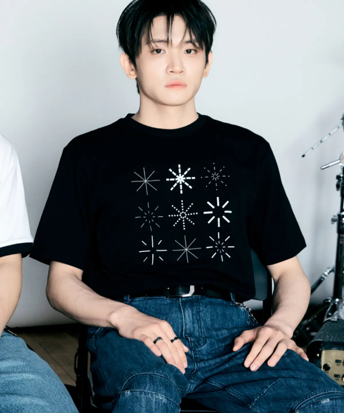 [LUCY X SPAO] Short Sleeve T-shirt (Black)