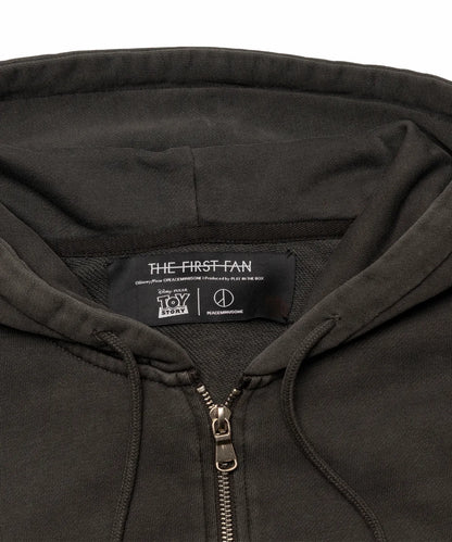 THE FIRST FAN - TOY STORY X G-DRAGON PEACEMINUSONE (JACKETS)