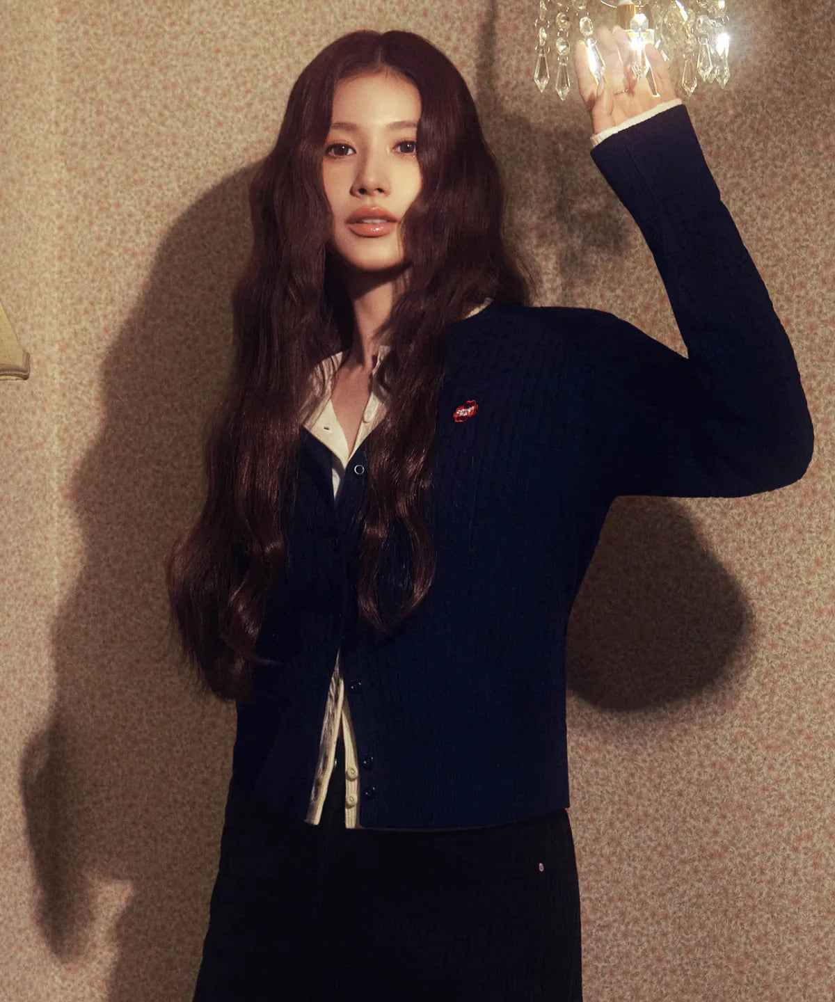 [Twice Sana Pick] 26FW COVERNAT WOMAN Clover Heart Cable Cardigan Navy