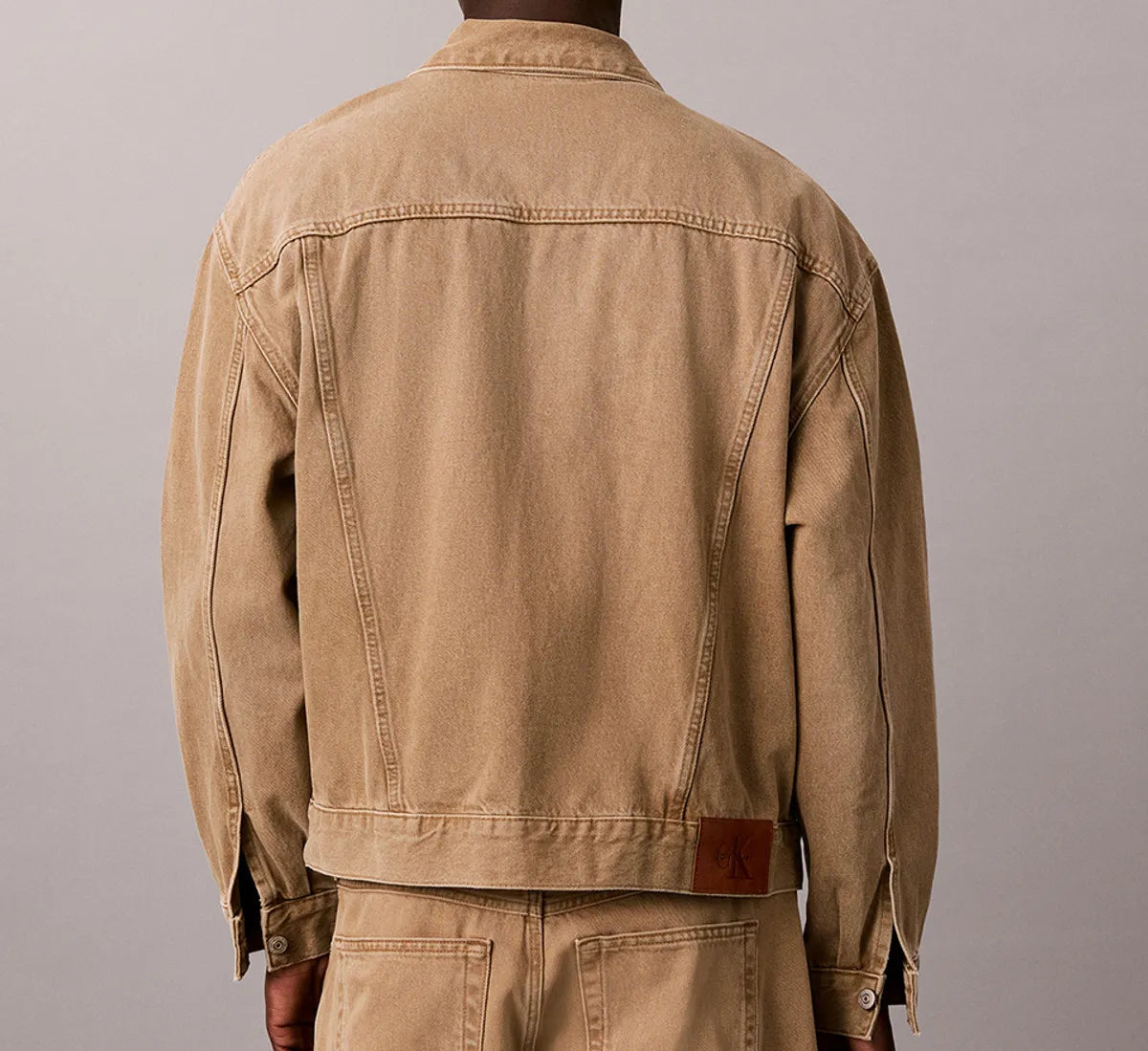 [BTS Jungkook Pick] CALVIN KLEIN 90s Tiger's Eye Smoke Trucker Jacket