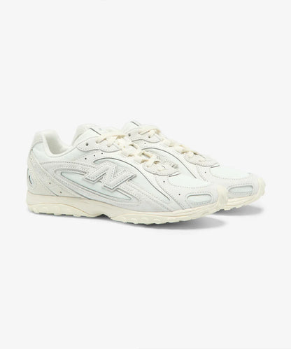 NEW BALANCE 26FW 204L Sneakers