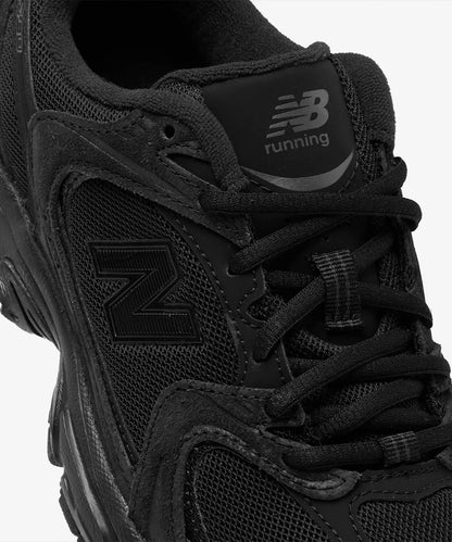 [TXT X NEW BALANCE] NBPDGF717B / U530JPB Sneakers (BLACK)