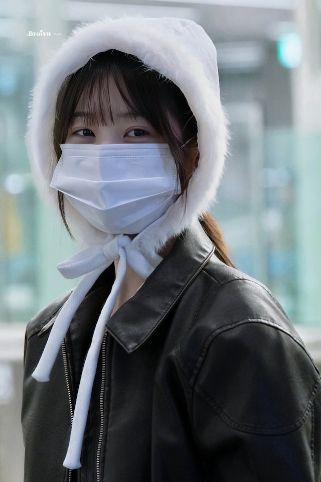 [Ive Wonyoung Worn] Awesome Needs Fur Bonnet Hat