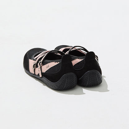 CLCL [CLEVER CLOGER] - Nudge Strap Flat Shoes - (Black)