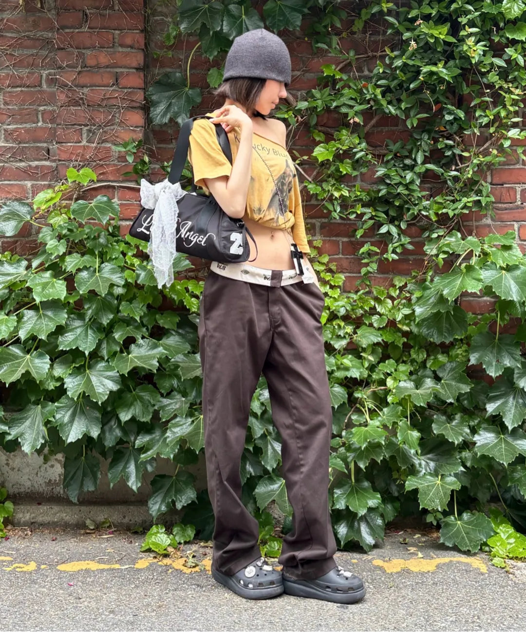 [Aespa Winter Worn] SCULPTOR Sheriff Cut Out Tee