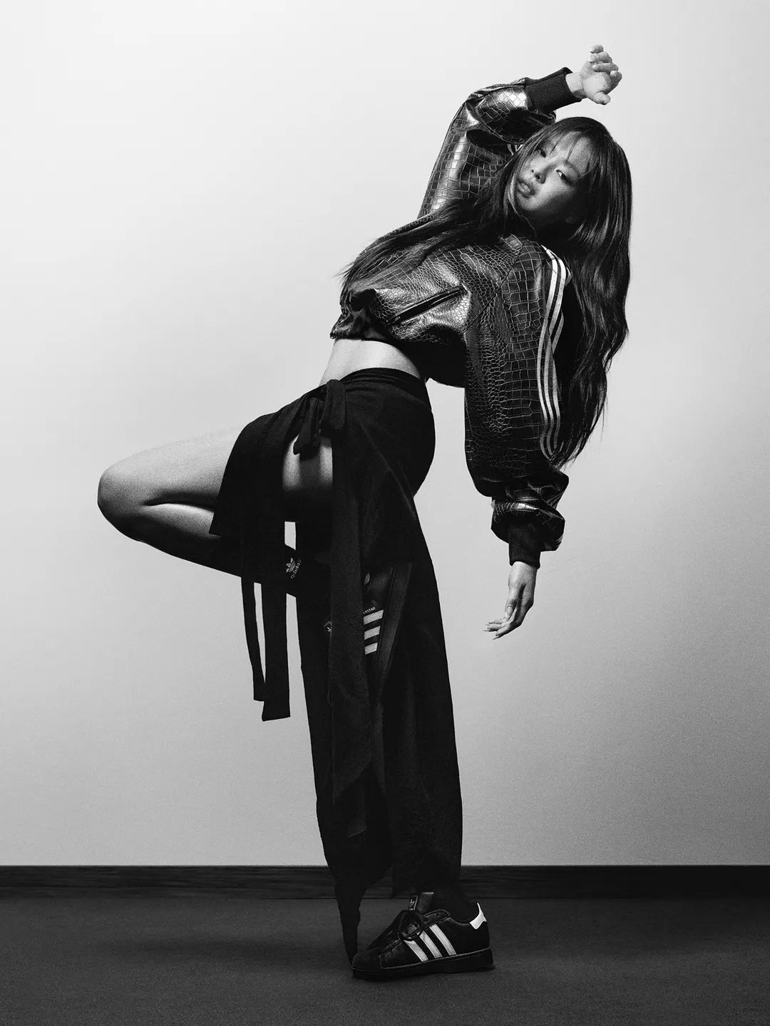 [Blackpink Jennie Pick] Adidas Superstar II Sneakers