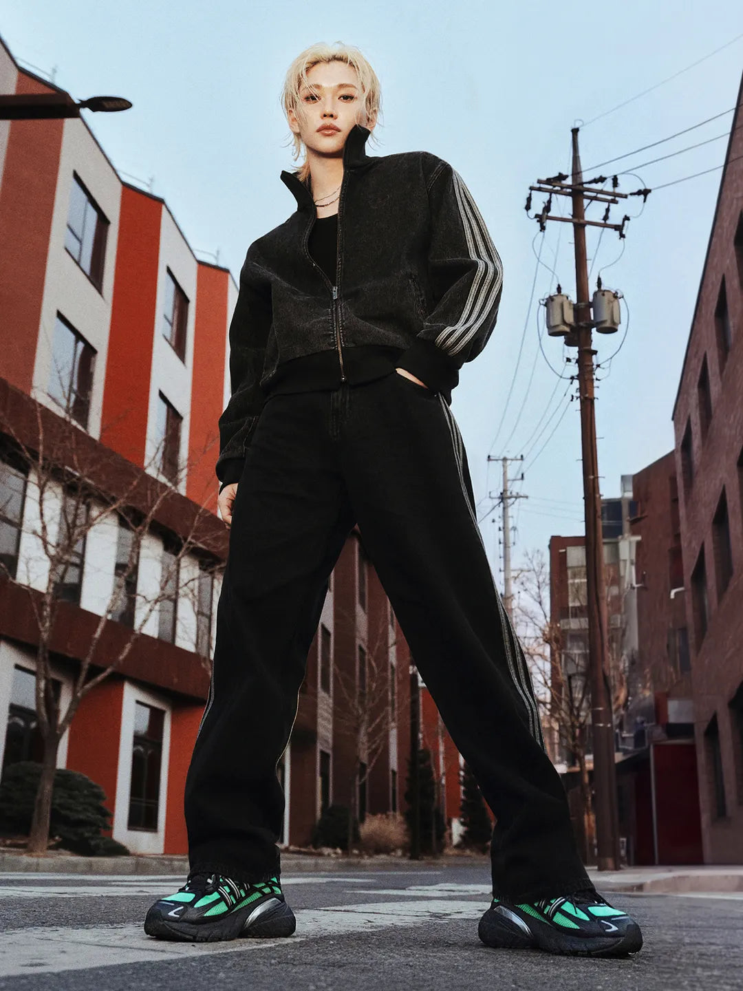 [Straykids Felix Worn]  Adidas Adistar XLG 2.0