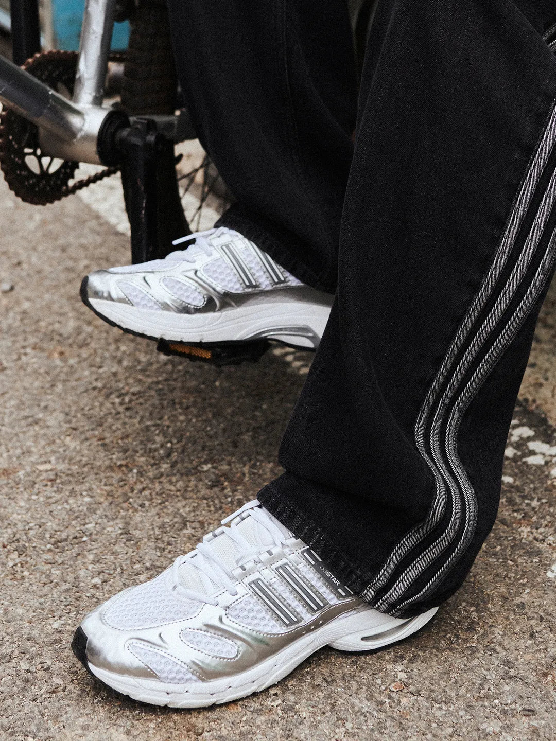 [LNGSHOT X Adidas] Adistar MLD Sneakers
