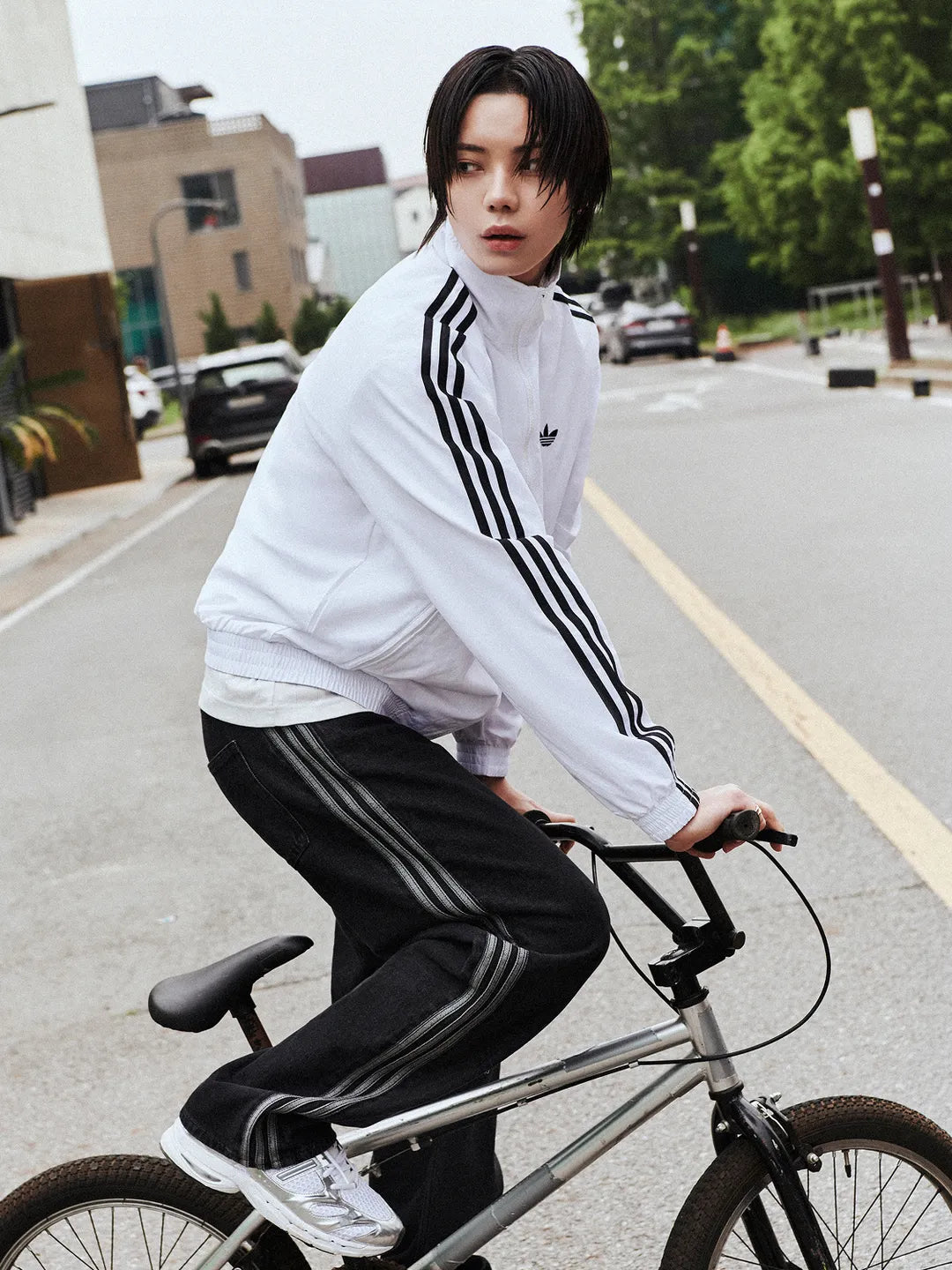 [LNGSHOT X Adidas] Adistar MLD Sneakers