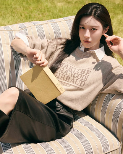 [Cha Eunwoo & Go Youn Jung Worn] Marithé et François Girbaud Classic Logo Sweatshirt